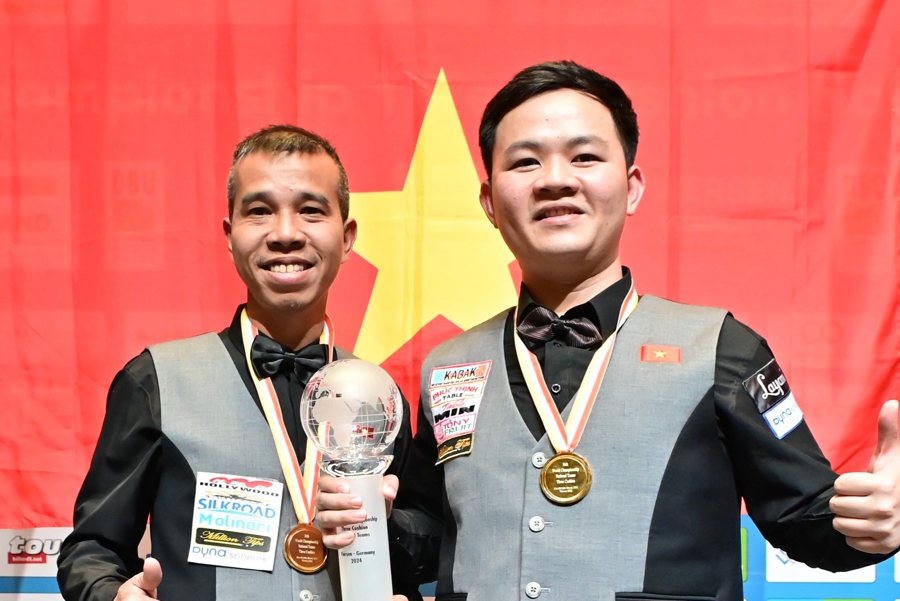 Vietnam Takes the World Championship Trophy